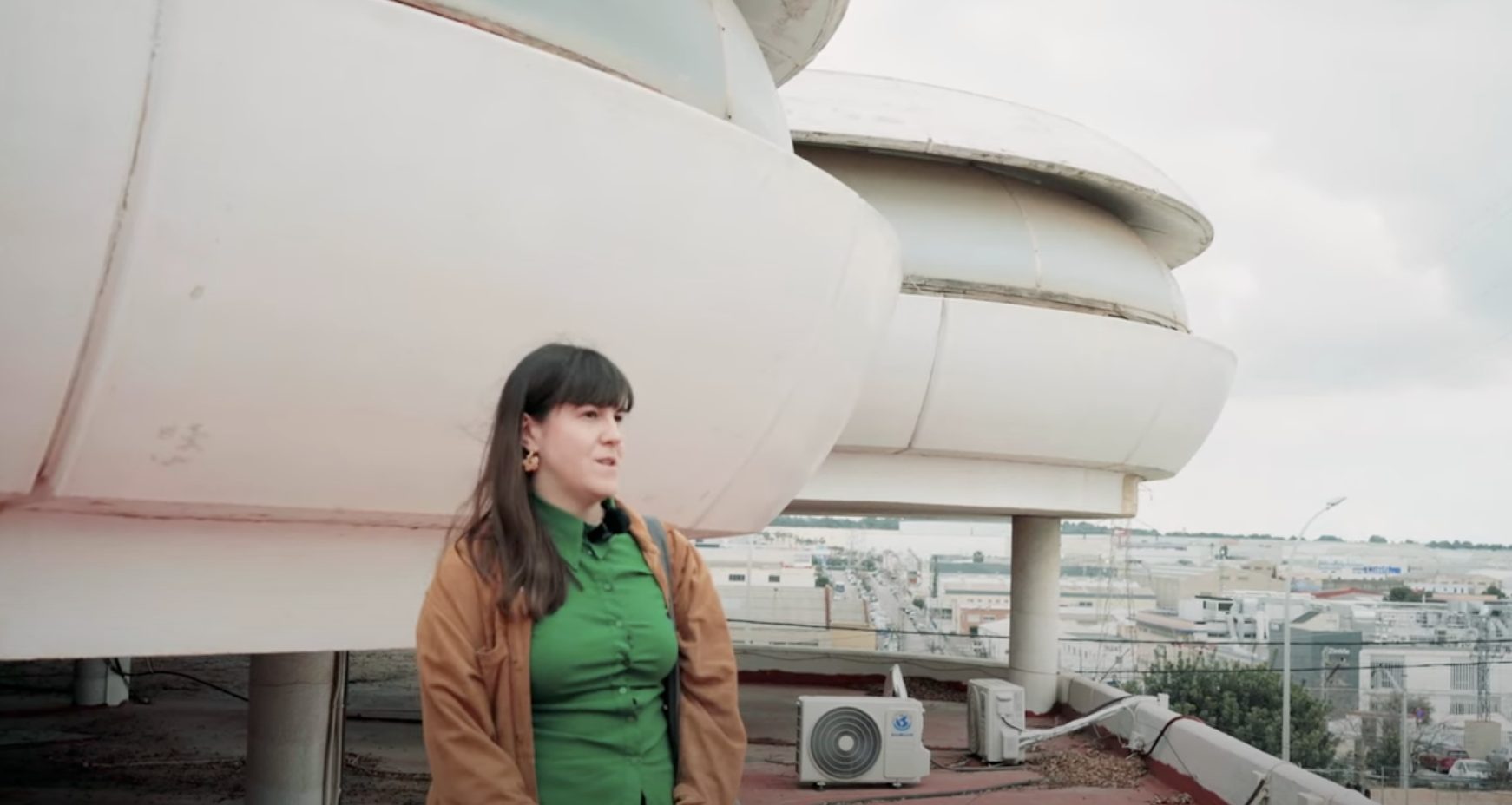 VALÈNCIA: Platillos, pirámides y búnkers, María Aucejo